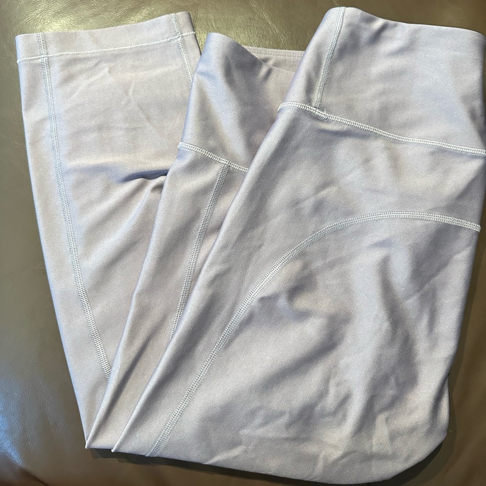 Under armour capri compression leggings